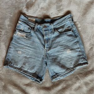 501 Levi's Jean Shorts